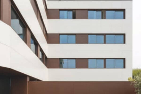 revestimientos exteriores de gres porcelánico
