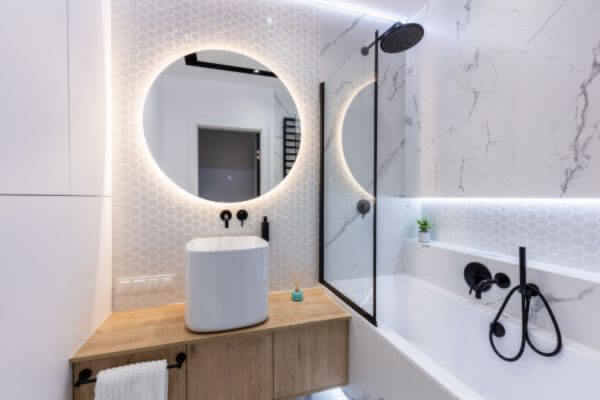 iluminar techos baño
